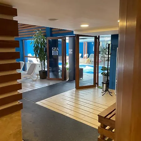 рафаела-мартина-регнум アパート